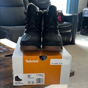 Timberland Junior’s Black and Tan Boots